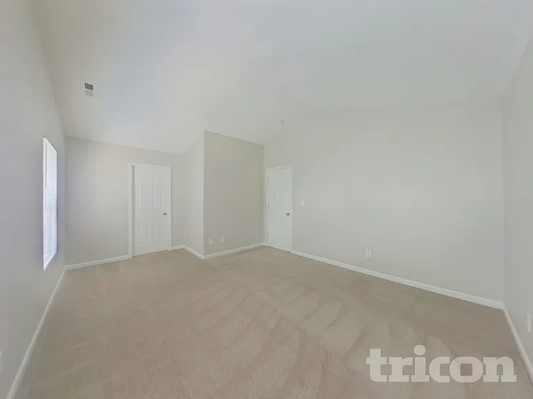 412 Bent Leaf Ct — Photo 6