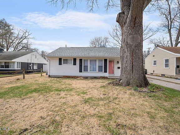 3rd image of 4817 Rambo Ln