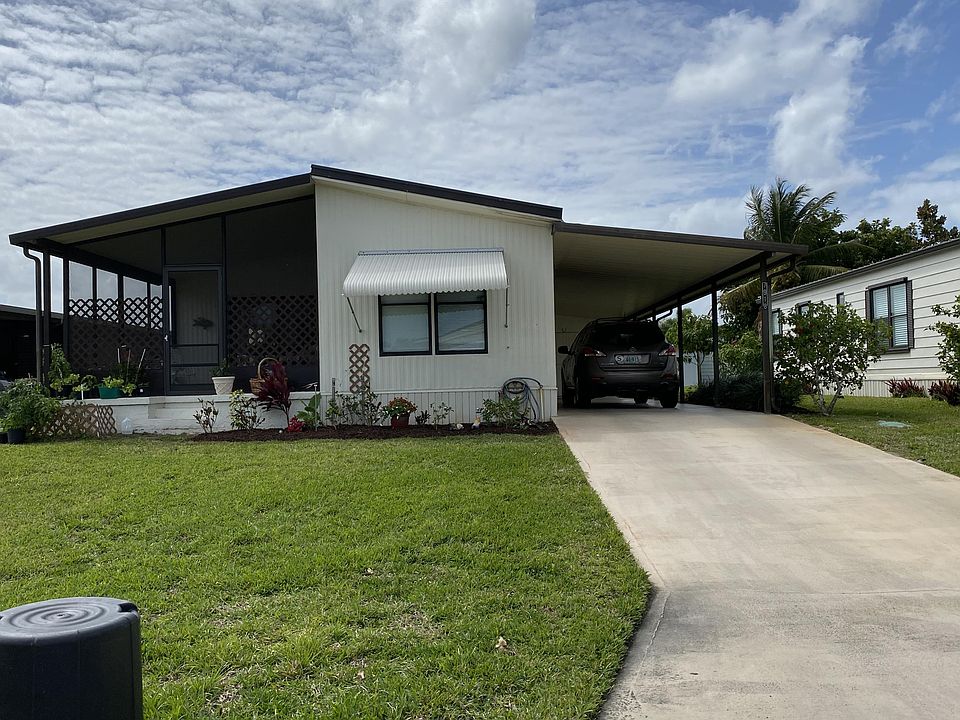 1st image of 7918 SE Continental Dr