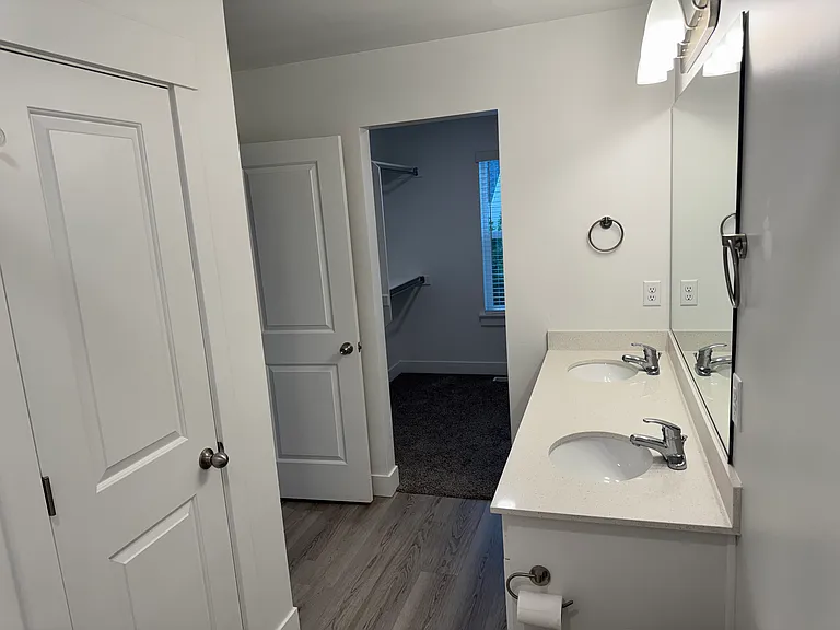 1913 S 1280 W — Photo 16