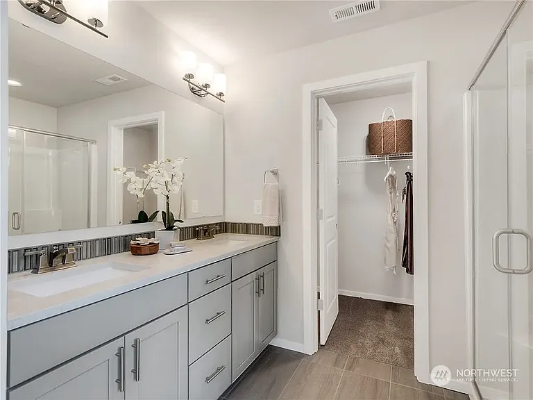 4339 17th Way NE — Photo 18