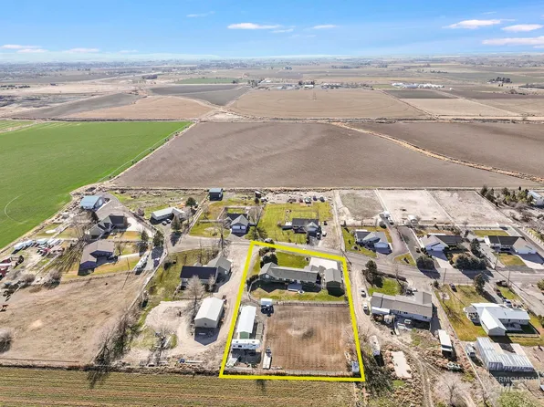 2342 Garey Ln, Filer, ID 83328