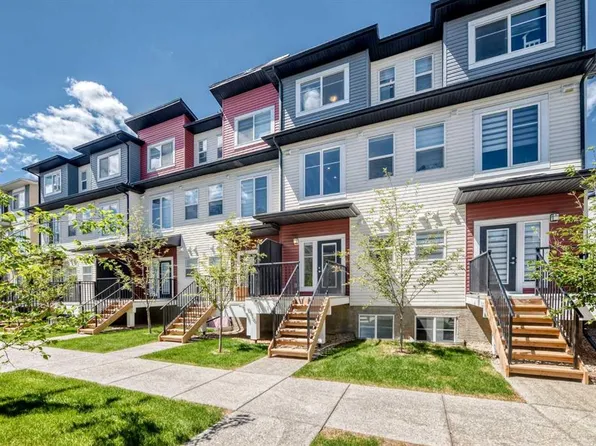1326 E Sage Hill Grv NW, Calgary, AB T3R 2A1