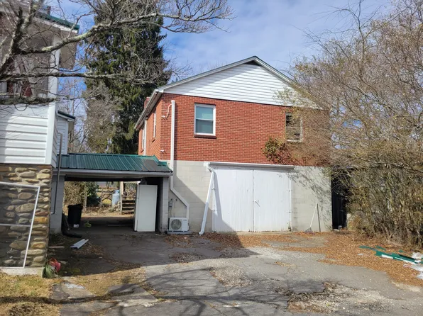 138 1/2 Birch St #2, Canton, NC 28716