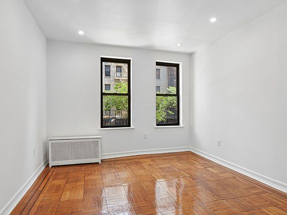 4th image of 395 Fort Washington Ave APT 21