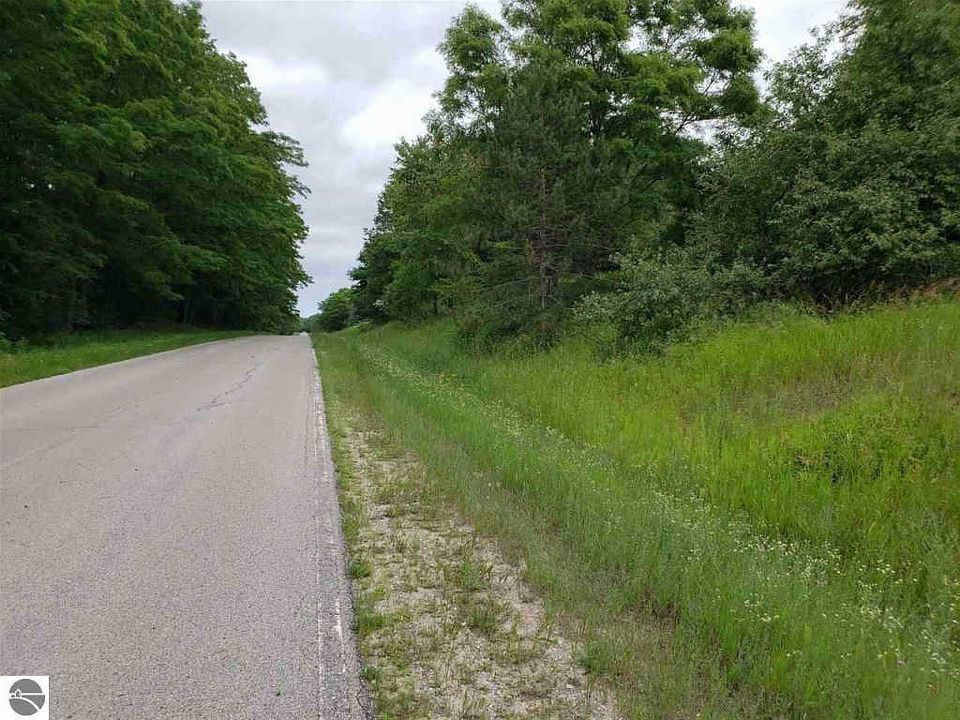 Valley Rd, Honor, MI 49640 Zillow