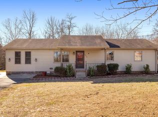 3670 Hardmoney Rd, Paducah, KY 42003