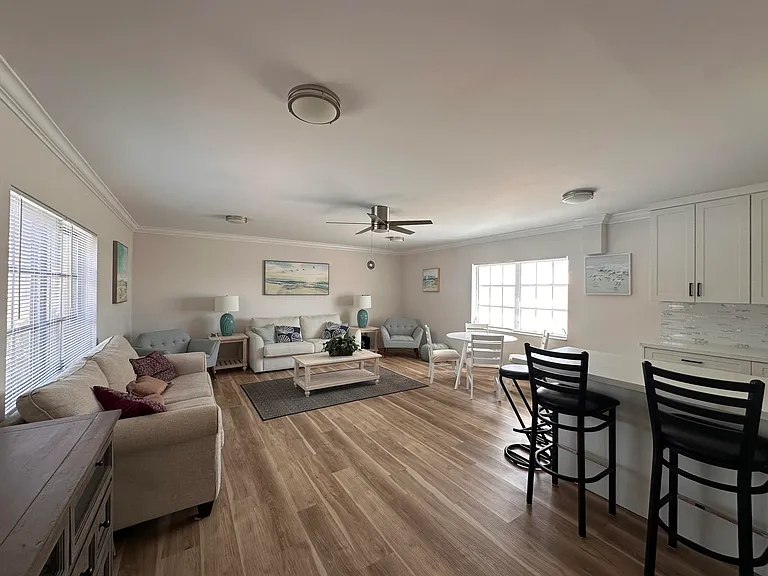 5800 NE 22nd Way #523 — Photo 11