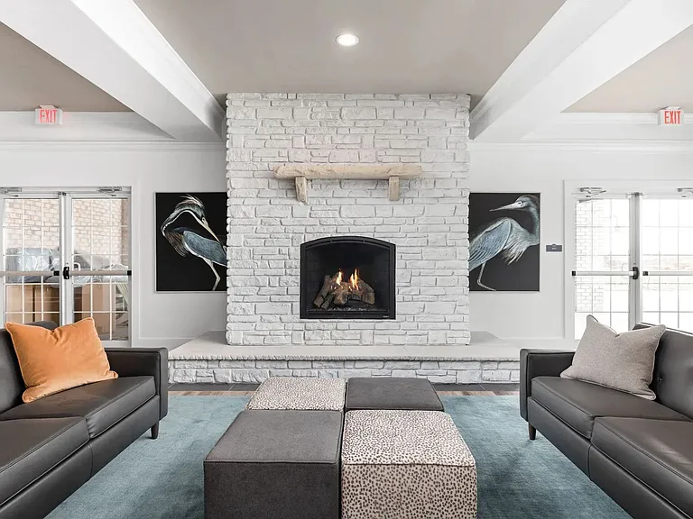 Union Club Apartments — Photo 27