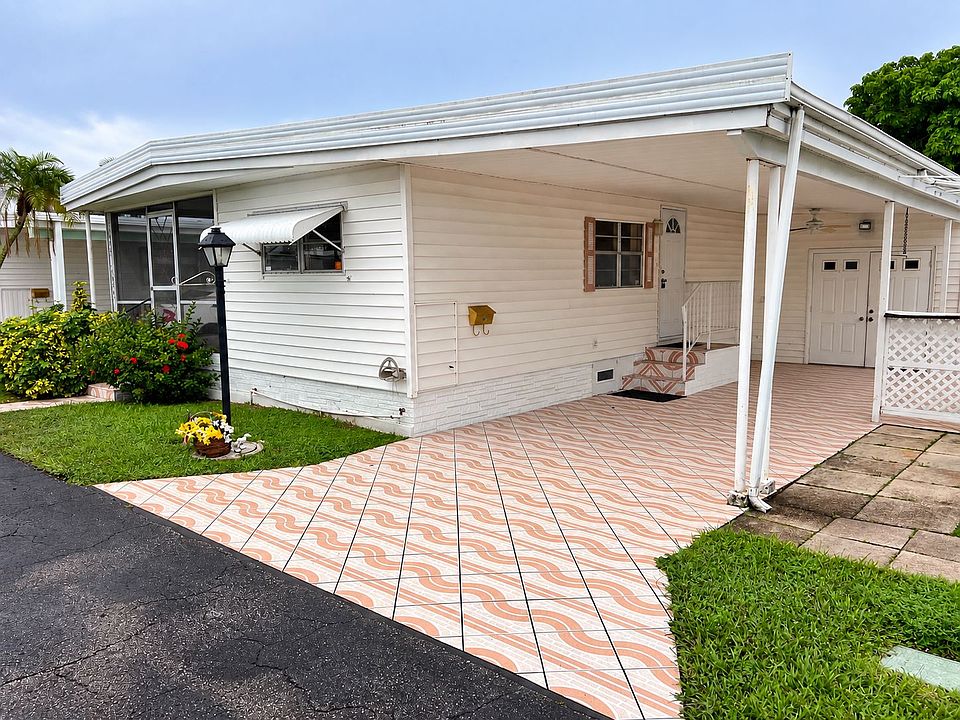 1st image of 3318 Orange St #15