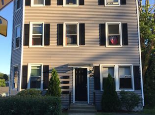 194 Hamilton St #1, Worcester, MA 01604