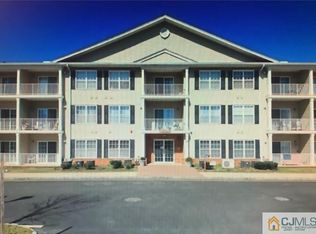 45 Liddle Ave, Edison, NJ 08837