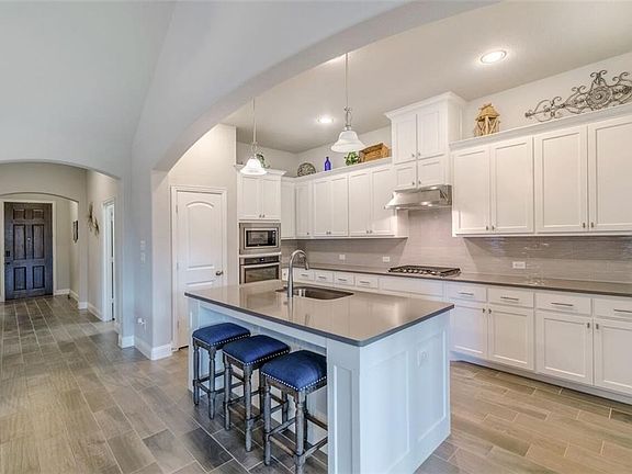 Beautiful kitchen with modern elegance.