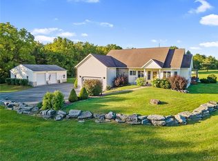 843 Masters Rd, Elbridge, NY 13060