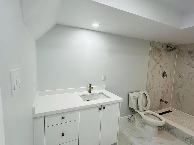 65 Majesty Blvd #BASEMENT — Photo 19