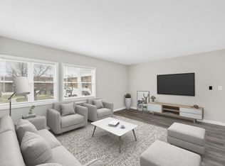 20648 Lorain Rd APT 3, Fairview Park, OH 44126