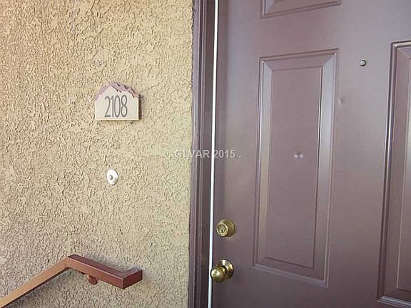 2nd image of 8250 N Grand Canyon Dr Unit 2108