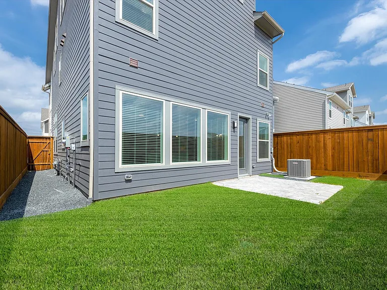 10981 Swang Link Dr — Photo 29
