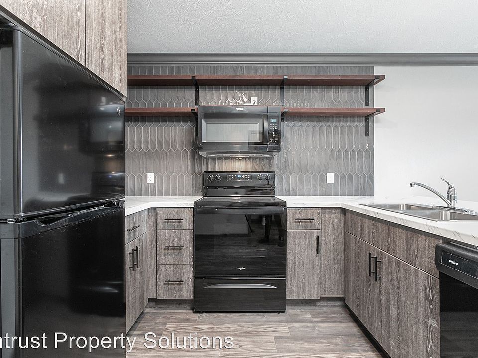 2nd image of 1435 W Talmage St #8444699