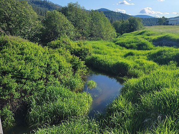 4th image of 27120 E Blanchard Loop Rd