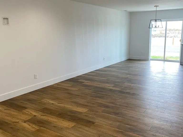 2805 W Marina Dr — Photo 4