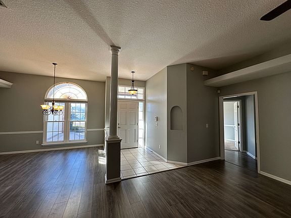 2nd image of 9715 Underwood Ct