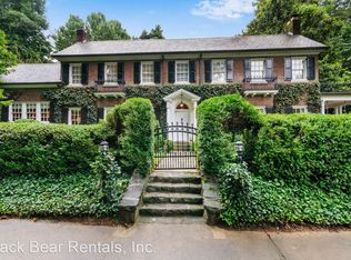 336 Vanderbilt Rd, Asheville, NC 28803