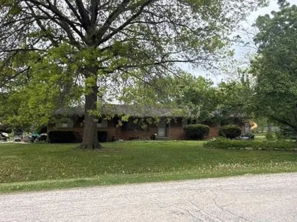 1607 Ben Franklin Rd, Rockford, IL 61108