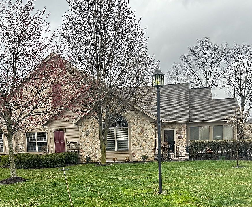 1st image of 8722 Linksway Dr