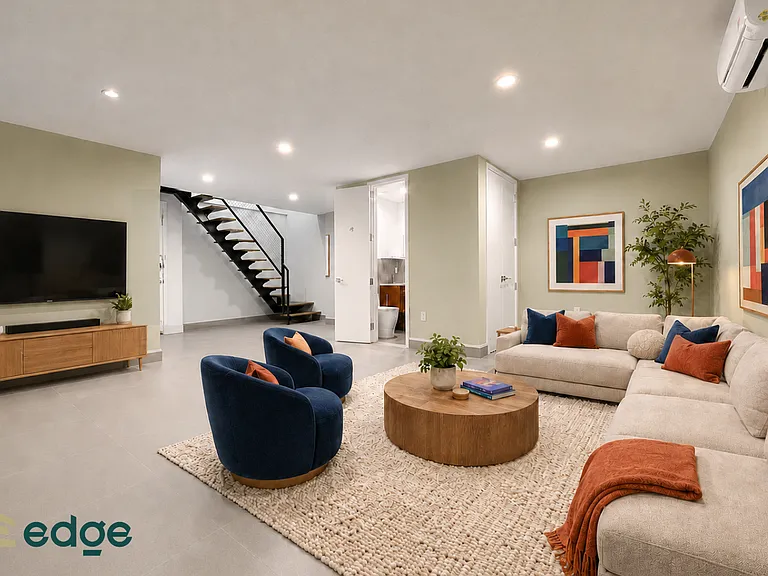 28 Wilson Ave #1B — Photo 7