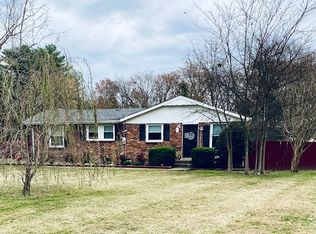 400 Nokes Ct, Hendersonville, TN 37075