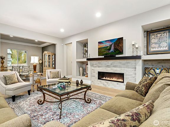 3rd image of 14416 110th Street NE