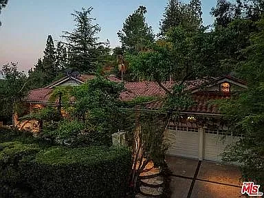 1681 Stone Canyon Rd — Photo 75