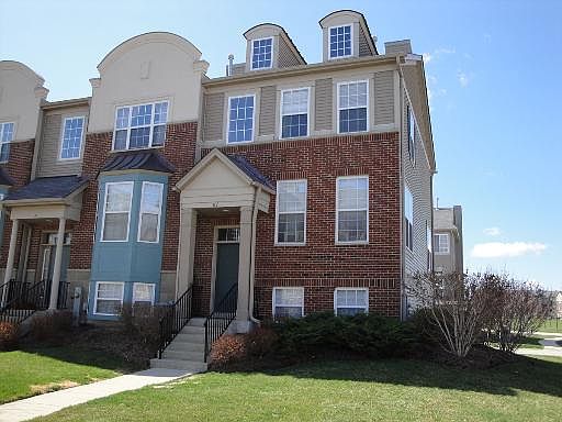 1st image of 87 Thomas Ct