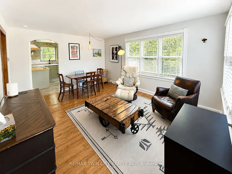 49 William St — Photo 6
