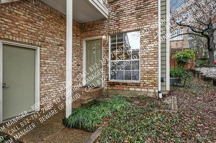 Charming Unit Near White Rock Lake! — Photo 2