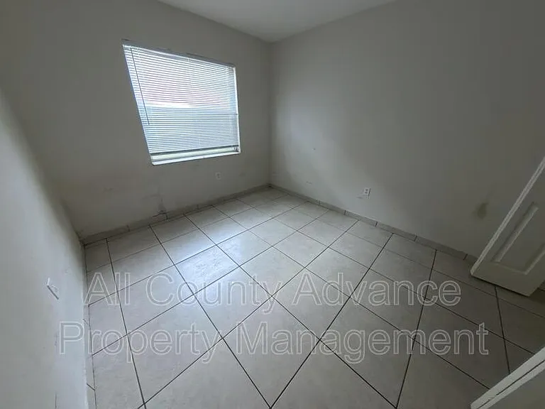 4909 E Temple Heights Rd #A — Photo 6
