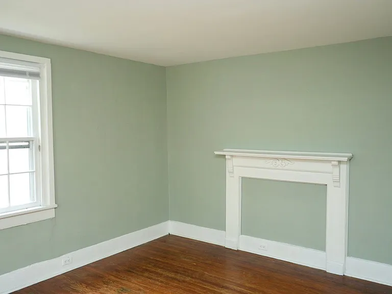 920 Anderson St — Photo 10