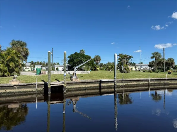 4175 Bardot Rd Lot 528, Pt Charlotte, FL 33953