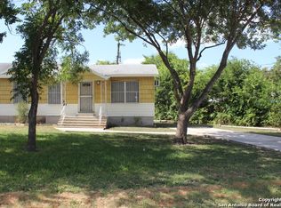 415 Westminster Ave APT 2, San Antonio, TX 78228