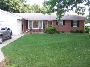 501 Pawnee Ave, Hiawatha, KS 66434