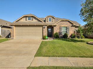 11009 N 154th Ave, Owasso, OK 74055