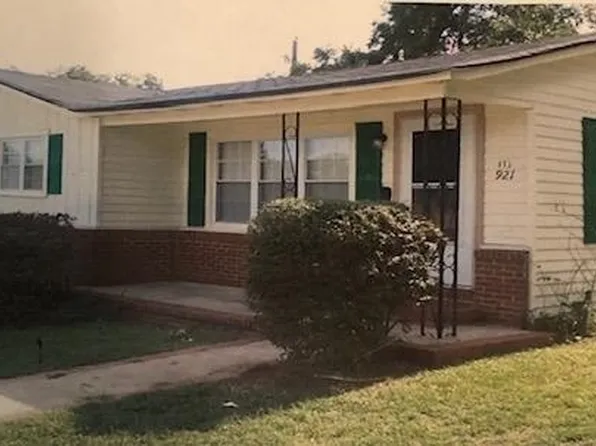 415 Powelton Ave, Sparta, GA 31087