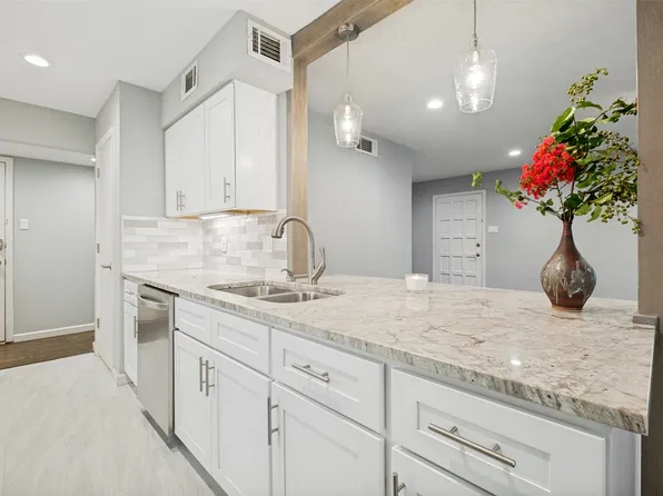 4933 Skillman St APT 149, Dallas, TX 75206
