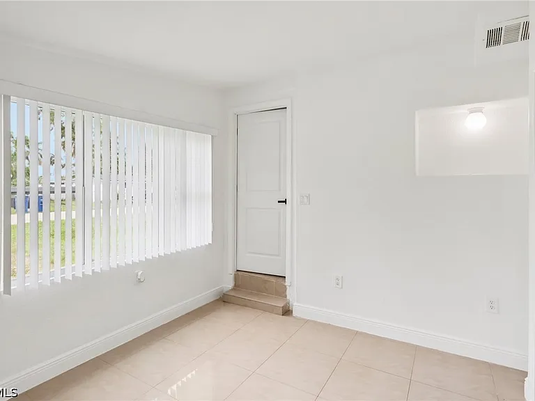 89 Cabana Ave — Photo 7