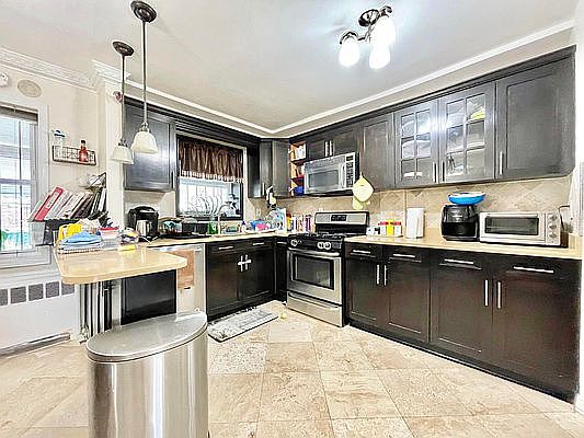 3rd image of 140-12 69th Ave #1