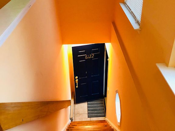 Entrance stairs