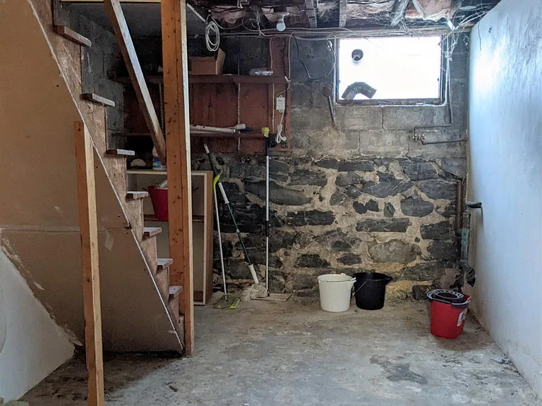 234 Harvard St #1 — Photo 11