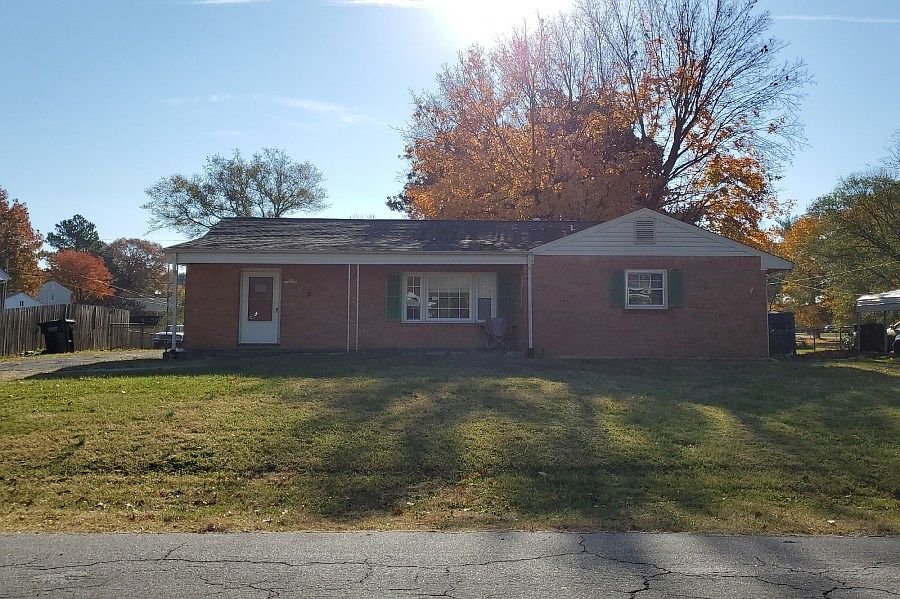 1st image of 513 Hedgelawn Ave