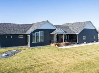 N13193 Wildrose Rd, Trempealeau, WI 54661
